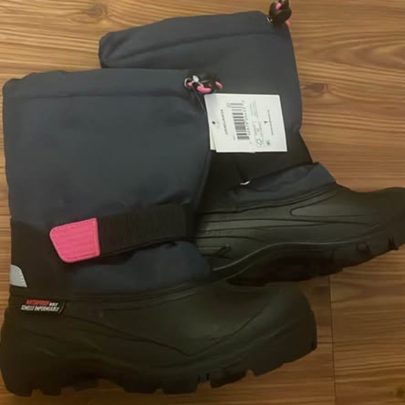 BRAND NEW girl youth george winter snow boots size 1Y - Picture 1 of 4